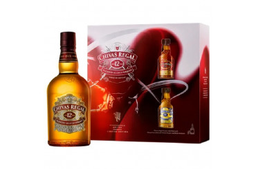 Scotch Whisky 12 Years + 2 Miniatures Chivas Regal 40% vol.